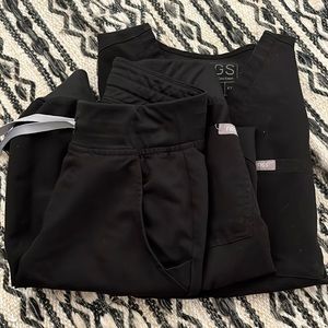 Figs XXS jogger and v neck scrub set